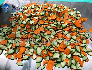 油炸黃瓜、胡蘿卜片